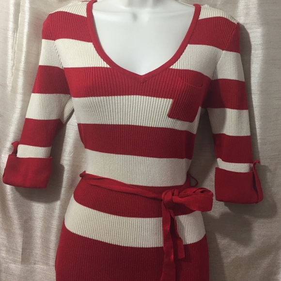 Beautiful red and cream dress. - Picture 2 of 3